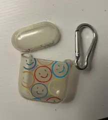 smiley airpod case 