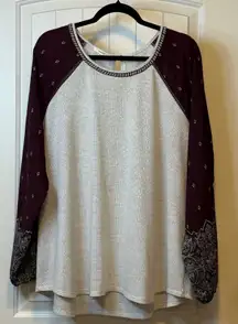 Maurices Women Long Sleeve Raglan Top Plus 3X Burgundy Paisley Boho Pearl Neck #