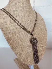 Vintage Signed Monet Silver Tone Double Chain W/Tassel Pendant 30" chain‎