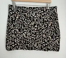 H&M leopard animal print mini skirt with slit size L cheetah Y2K