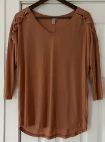 Lush Women's Brown Long Sleeve Top with Braided Shoulders Size Large NWT