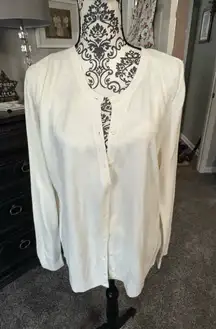 Croft & Barrow size XL white button down cardigan 