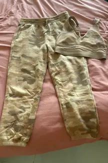 Fabletics camo set