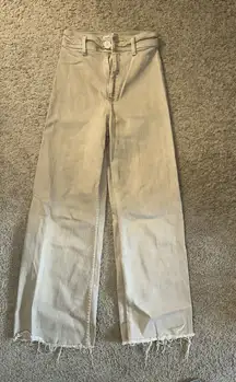 ZARA Straight-Leg Jeans High-Rise