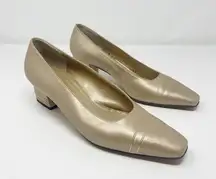 St. John Made In Italy Champagne Leather Women's Pumps Size 9 Block Heel