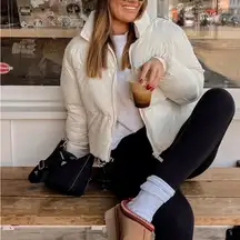 Fabletics wander cropped puffer size S white full zipper