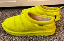 UGG Tasman LTA New Women’s‎ Neon Yellow Puffer Shoes Size US 5