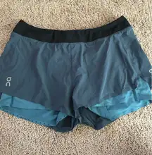 On Cloud Shorts Running