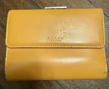 Coach Vintage Leather Wallet‎ Snap Closure Camel 5x4” A