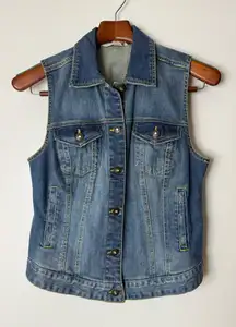 Boston proper Blue sleeveless button up denim trucker vest. S