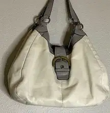 Coach  Soho Lynn Hobo White Grey Leather Purse Shoulder Bag Handbag A1293-F17092