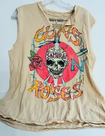 Guns & Roses Skull Graphic Distressed T Shirt