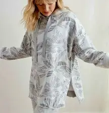 AERIE by AEO Women’s Gray Leaf Print Hoodie Sz S Split Hem Sweatshirt Cotton
