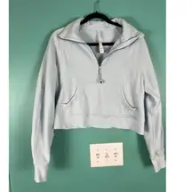 Women's Lululemon Light Blue Cropped Half-Zip Sweatshirt XS/S