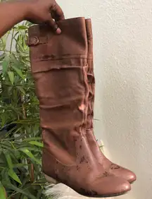 RARE Unique Genuine Leather Brown knee-high western Cowboy Cowgirl Cow Paint Splatter boots kitten block heel Slouch Ruched Scrunched Round Toe #hippie #indie Women 7.5M Measurement in pics