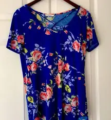 Like New, Twenty Ten Slinky Short Sleeve High/Low Top