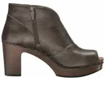 Dansko Women's Delphina Heel Sandal Bronze Sz 9 or 39