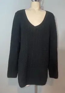 Tommy Hilfiger black v-neck cable knot long sleeve sweater top shirt woman’s XL