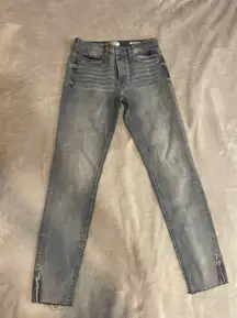 Distressed Skinny Jeans