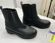 Womans Mix No 6 Pull On Rain Boots 9.5 M Black Heel Ankle Elastic