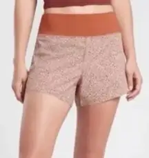 ATHLETA Run With It Printed‎ 3.5" Shorts XS Cheetah Rust Orange
