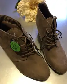 Arizona suede booties 