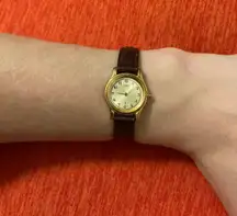 Women’s gold plate stainless steel quartz movement  wrist watch!