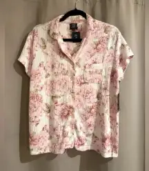Women’s NWT Pink  Lauren Ashley PJ Top