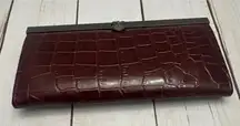 Maroon Slim Faux Crocodile Long Bifold Wallet Credit Card Slots 7.5x3.5” VGUC