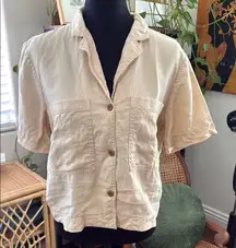 Everlane Beige Linen Short Sleeve Button Up Top
