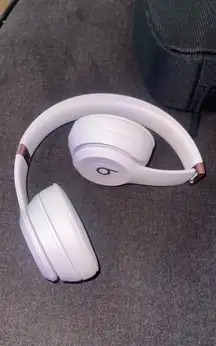 Beats Solo 4 Wireless