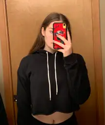 Cropped Hoodie