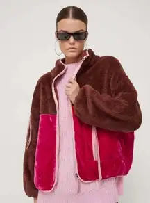 Marlene Sherpa Fuzzy Fur Jacket Size Medium NWT