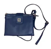 Stone Mountain navy bifold crossbody. EUC.