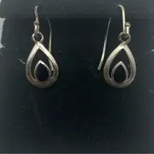 Teardrop Sterling Silver Onyx Dangle Earrings SU 925
