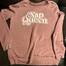 Well Worn “Nap Queen” crew neck sweatshirt size smalll