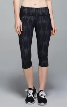 Lululemon Run: Top Speed Crop Scratch Match Black Multi Size 6