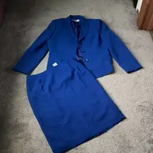 Le Suit Blue Two Piece Blazer & Skirt Set SIZE 12/10