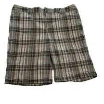 Twill Grey Plaid Golf Bermuda Shorts 12‎