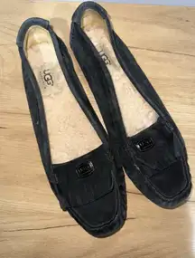 UGG 1949 Driving Loafer Suede Sheepskin Kiltie Moc Toe US Sz 8.5 F