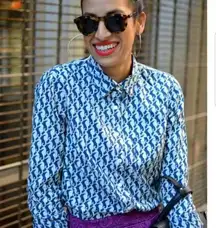 J. Crew boyfriend seahorse chambray long sleeve cotton button up size small