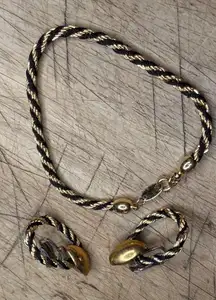 Trifari Vintage Gold & Black Twisted Rope Bracelet & Clip-On Earrings Set Jewelr