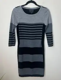 Cynthia Rowley 100% Extrafine Merino Wool Black Gray Stripe Sweater Dress Small