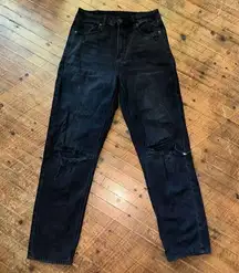 American Eagle black Mom straight size 2 high waist jeans