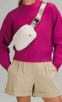 Lululemon NWT Everywhere Belt Bag Fleece Natural Ivory Trench, OS