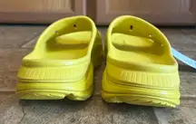 NWT women’s Hoka Ora Recovery slides sz 6