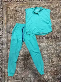 Surgical Green FIGS Set Scrubs