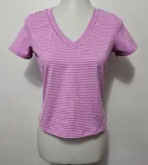 Nike Dri-FIT Magenta & White Striped V-Neck Cropped Tee Size Small