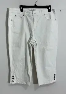 Womans Croft & Barrow Stretch Natural Fit White Cropped Denim Button Accent 16
