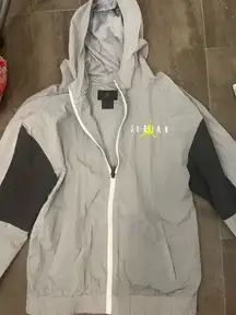 Boys Jordan Jacket, size 16